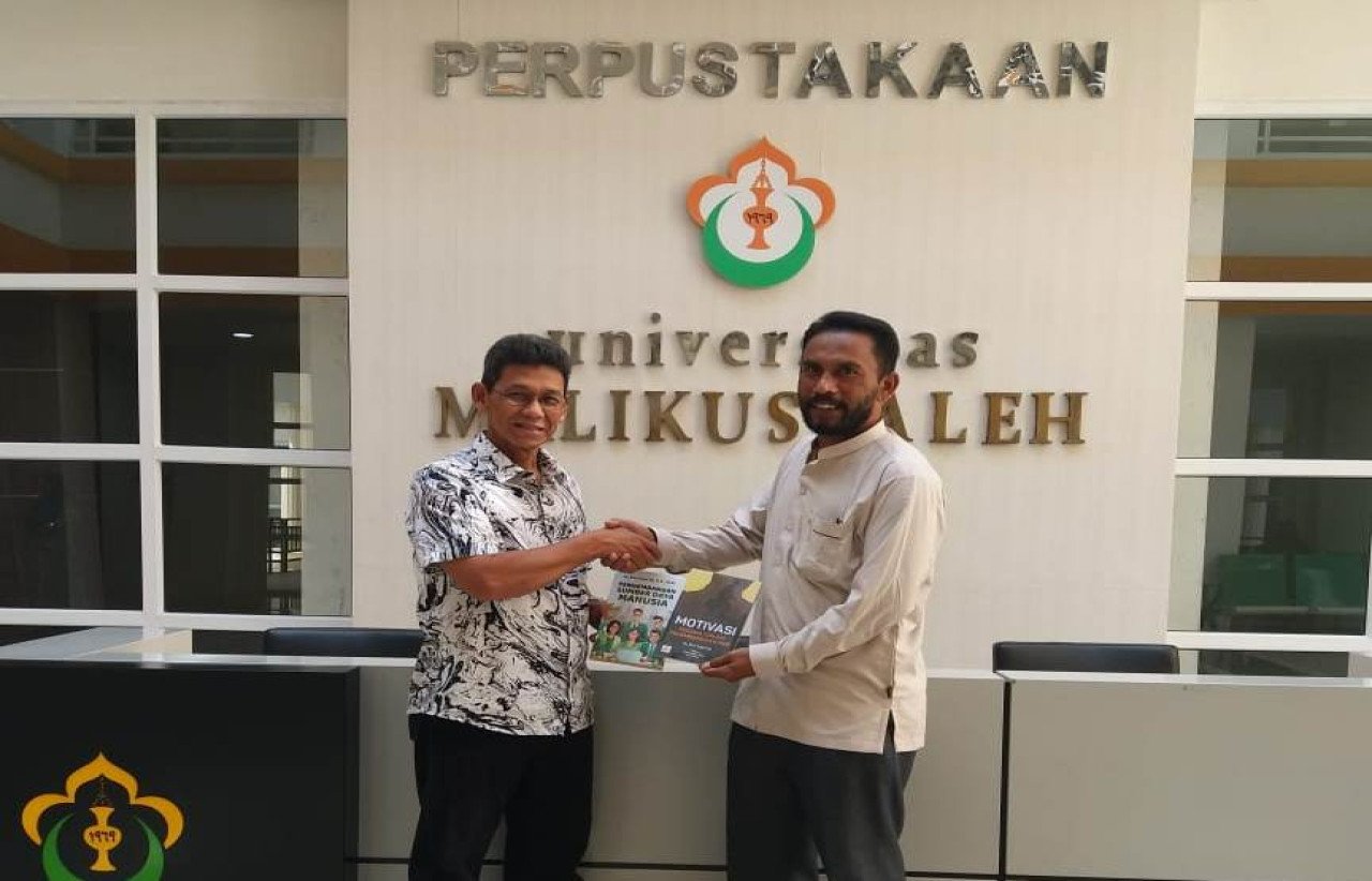 literaturbaruhadirdiunimalbukudosenjadisumberinspirasi-f9fb350444492dd903bf4e32bd2a1289.jpg